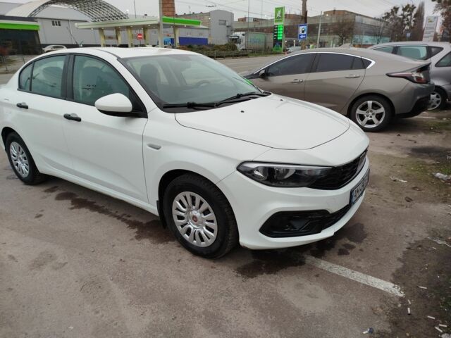 Белый Фиат Типо, объемом двигателя 1.4 л и пробегом 20 тыс. км за 12000 $, фото 4 на Automoto.ua