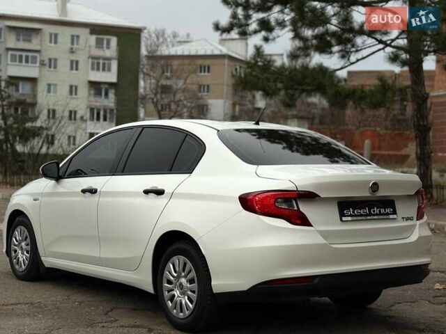 Белый Фиат Типо, объемом двигателя 1.37 л и пробегом 102 тыс. км за 10999 $, фото 6 на Automoto.ua