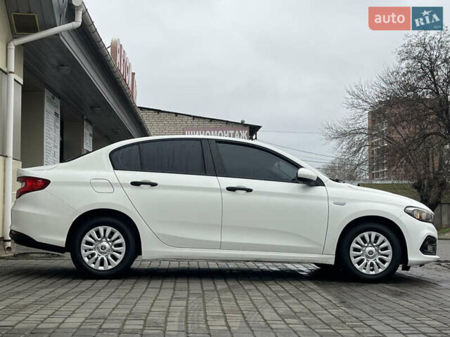 Белый Фиат Типо, объемом двигателя 1.37 л и пробегом 109 тыс. км за 10999 $, фото 4 на Automoto.ua