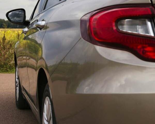 Бежевый Фиат Типо, объемом двигателя 1.4 л и пробегом 140 тыс. км за 10500 $, фото 4 на Automoto.ua