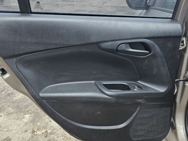 Бежевый Фиат Типо, объемом двигателя 1.4 л и пробегом 17 тыс. км за 2600 $, фото 14 на Automoto.ua