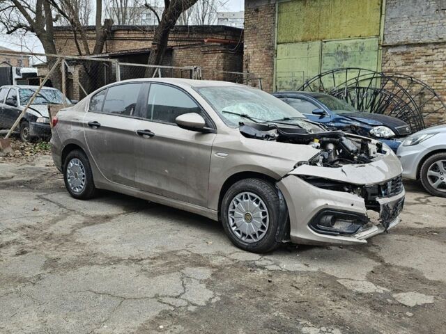 Бежевый Фиат Типо, объемом двигателя 1.4 л и пробегом 17 тыс. км за 2600 $, фото 8 на Automoto.ua