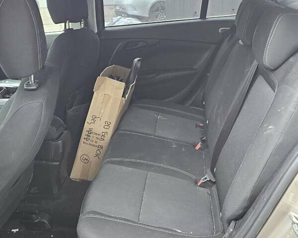 Бежевый Фиат Типо, объемом двигателя 1.37 л и пробегом 17 тыс. км за 2600 $, фото 9 на Automoto.ua