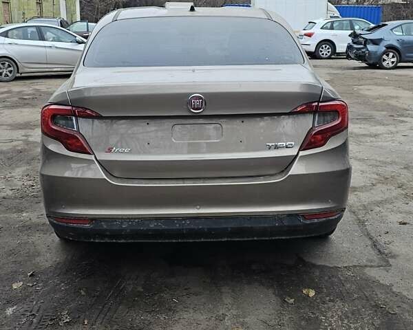 Бежевый Фиат Типо, объемом двигателя 1.37 л и пробегом 17 тыс. км за 2400 $, фото 7 на Automoto.ua
