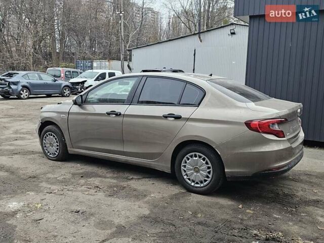 Бежевый Фиат Типо, объемом двигателя 1.37 л и пробегом 17 тыс. км за 2400 $, фото 9 на Automoto.ua