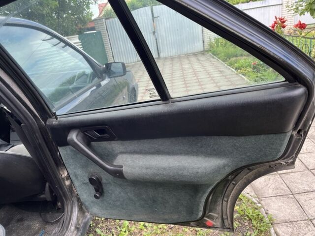 Черный Фиат Типо, объемом двигателя 1.8 л и пробегом 300 тыс. км за 400 $, фото 6 на Automoto.ua