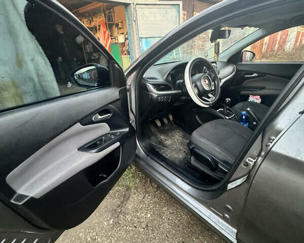 Коричневый Фиат Типо, объемом двигателя 1.4 л и пробегом 67 тыс. км за 5300 $, фото 11 на Automoto.ua