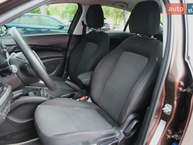 Коричневий Фіат Тіпо, об'ємом двигуна 1.37 л та пробігом 97 тис. км за 9650 $, фото 1 на Automoto.ua