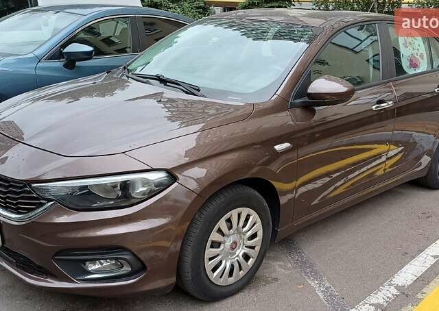Коричневий Фіат Тіпо, об'ємом двигуна 1.37 л та пробігом 74 тис. км за 8650 $, фото 1 на Automoto.ua