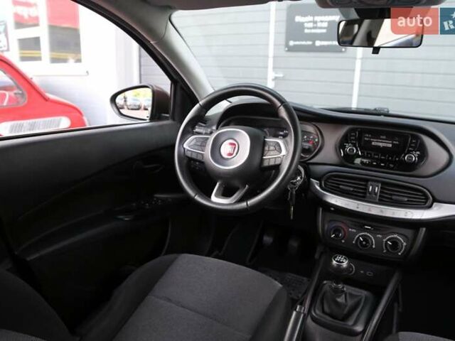 Коричневий Фіат Тіпо, об'ємом двигуна 1.37 л та пробігом 97 тис. км за 9650 $, фото 8 на Automoto.ua