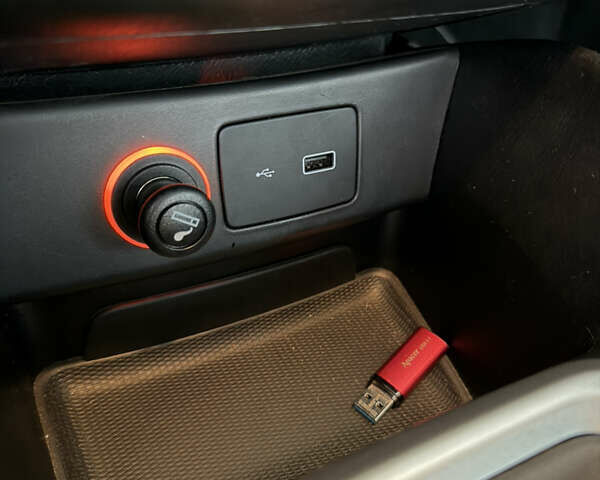 Коричневий Фіат Тіпо, об'ємом двигуна 1.37 л та пробігом 44 тис. км за 8850 $, фото 25 на Automoto.ua