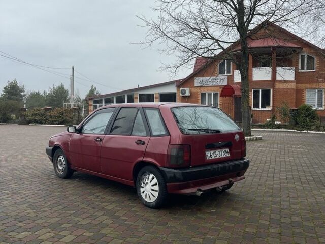 Красный Фиат Типо, объемом двигателя 1.4 л и пробегом 125 тыс. км за 824 $, фото 1 на Automoto.ua