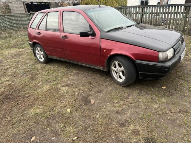 Красный Фиат Типо, объемом двигателя 1.4 л и пробегом 2 тыс. км за 835 $, фото 2 на Automoto.ua