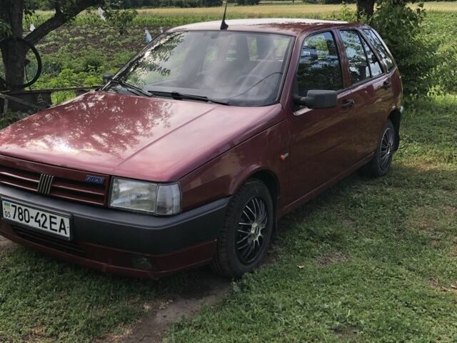 Червоний Фіат Тіпо, об'ємом двигуна 1.4 л та пробігом 290 тис. км за 1150 $, фото 1 на Automoto.ua