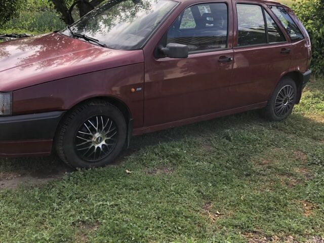 Червоний Фіат Тіпо, об'ємом двигуна 1.4 л та пробігом 290 тис. км за 1150 $, фото 2 на Automoto.ua