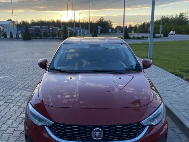 Красный Фиат Типо, объемом двигателя 1.6 л и пробегом 151 тыс. км за 9200 $, фото 1 на Automoto.ua
