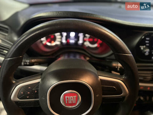 Червоний Фіат Тіпо, об'ємом двигуна 1.6 л та пробігом 153 тис. км за 9700 $, фото 12 на Automoto.ua