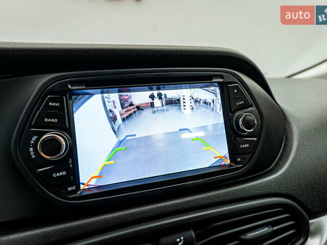 Фіат Тіпо 2017 у Києві на Automoto.ua Червоний Фіат Тіпо, об'ємом двигуна 1.4 л та пробігом 154 тис. км за 7471 $, фото 12 на Automoto.ua