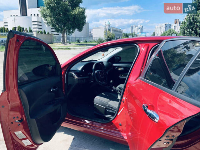 Красный Фиат Типо, объемом двигателя 1.37 л и пробегом 85 тыс. км за 11600 $, фото 2 на Automoto.ua