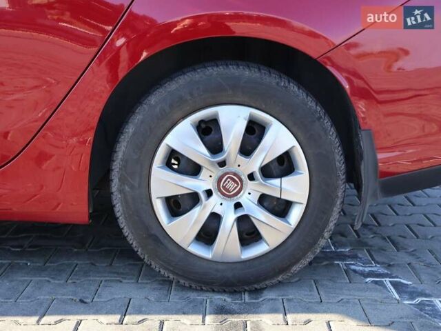 Фіат Тіпо 2020 у Києві на Automoto.ua Червоний Фіат Тіпо, об'ємом двигуна 1.37 л та пробігом 103 тис. км за 10500 $, фото 9 на Automoto.ua