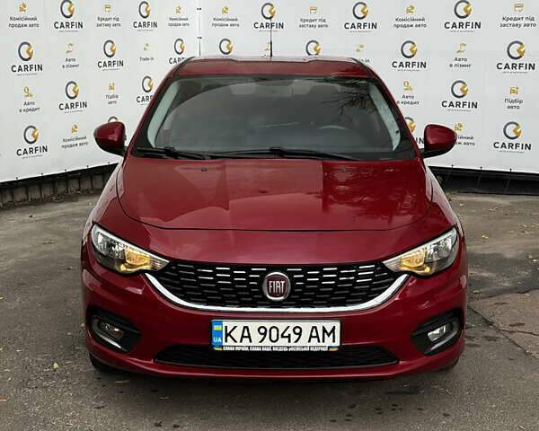 Красный Фиат Типо, объемом двигателя 1.37 л и пробегом 77 тыс. км за 10400 $, фото 3 на Automoto.ua