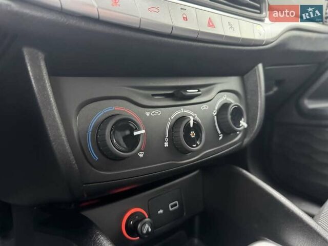 Красный Фиат Типо, объемом двигателя 1.37 л и пробегом 43 тыс. км за 9950 $, фото 27 на Automoto.ua