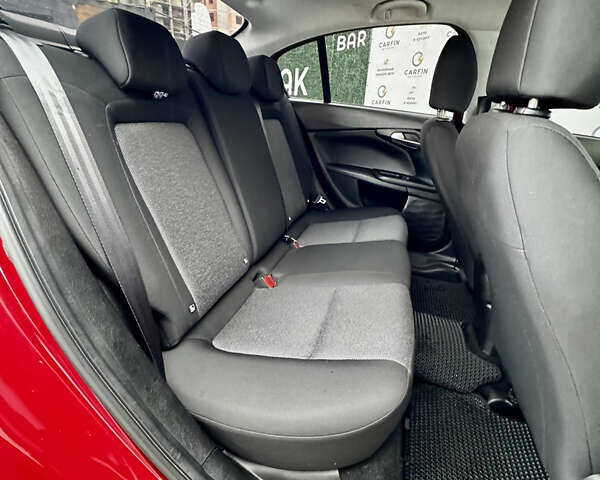 Красный Фиат Типо, объемом двигателя 1.37 л и пробегом 77 тыс. км за 10400 $, фото 25 на Automoto.ua