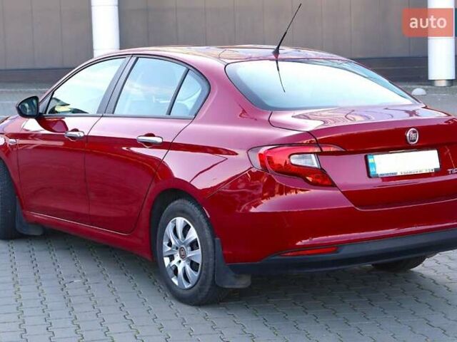 Фіат Тіпо 2020 у Києві на Automoto.ua Червоний Фіат Тіпо, об'ємом двигуна 1.37 л та пробігом 103 тис. км за 10500 $, фото 3 на Automoto.ua