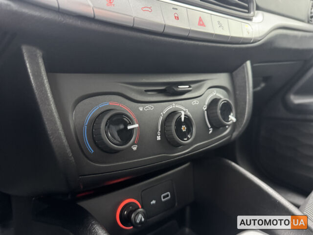 Красный Фиат Типо, объемом двигателя 1.4 л и пробегом 45 тыс. км за 9500 $, фото 20 на Automoto.ua