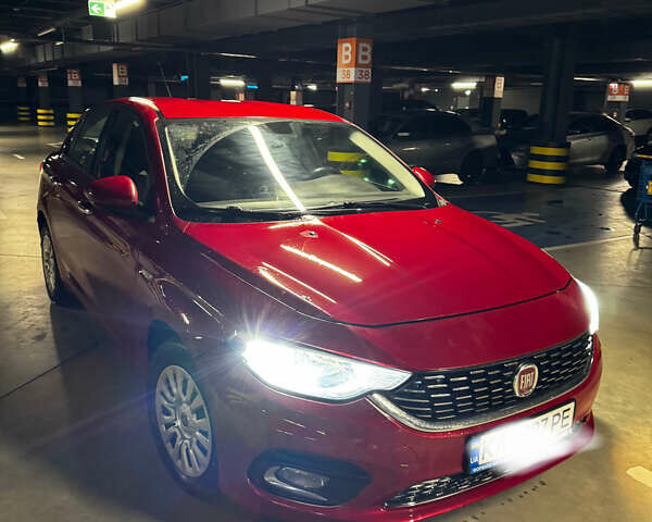 Червоний Фіат Тіпо, об'ємом двигуна 1.37 л та пробігом 110 тис. км за 8000 $, фото 1 на Automoto.ua
