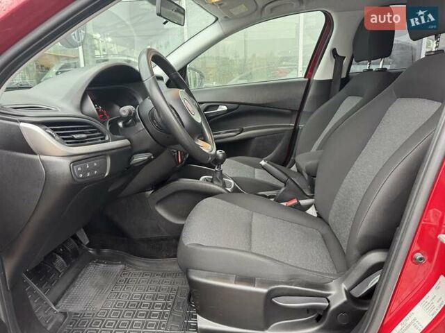 Красный Фиат Типо, объемом двигателя 1.37 л и пробегом 43 тыс. км за 9950 $, фото 13 на Automoto.ua