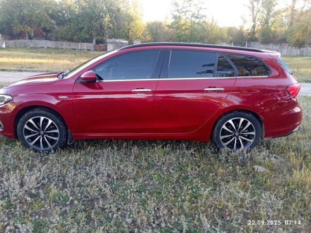 Червоний Фіат Тіпо, об'ємом двигуна 1.6 л та пробігом 192 тис. км за 12300 $, фото 10 на Automoto.ua