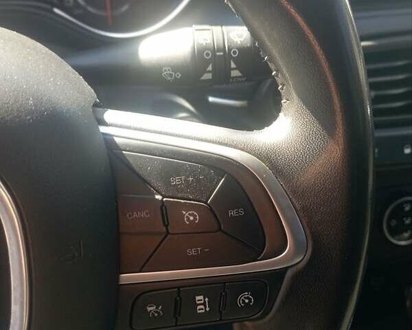 Червоний Фіат Тіпо, об'ємом двигуна 1.6 л та пробігом 192 тис. км за 12700 $, фото 7 на Automoto.ua