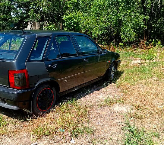 Фиат Типо, объемом двигателя 1.4 л и пробегом 0 тыс. км за 850 $, фото 2 на Automoto.ua