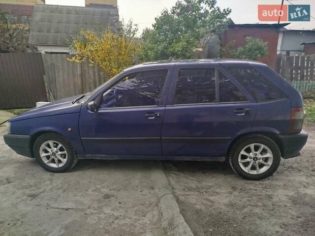 Фиат Типо, объемом двигателя 1.4 л и пробегом 370 тыс. км за 1100 $, фото 2 на Automoto.ua
