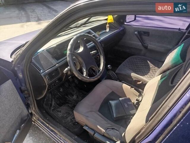 Фиат Типо, объемом двигателя 1.4 л и пробегом 370 тыс. км за 1100 $, фото 3 на Automoto.ua