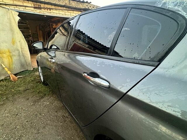 Фиат Типо, объемом двигателя 1.4 л и пробегом 67 тыс. км за 5300 $, фото 2 на Automoto.ua