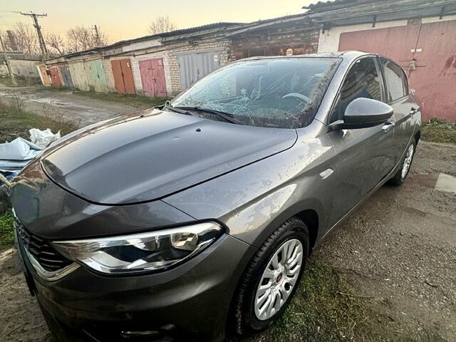 Фиат Типо, объемом двигателя 1.4 л и пробегом 67 тыс. км за 5300 $, фото 1 на Automoto.ua