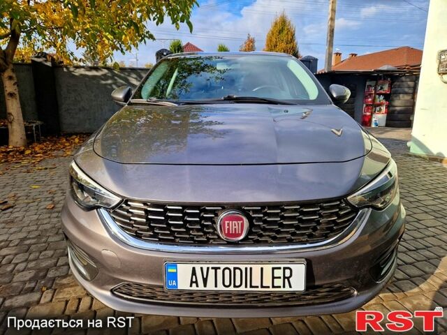 Фіат Тіпо, об'ємом двигуна 1.4 л та пробігом 118 тис. км за 7499 $, фото 6 на Automoto.ua