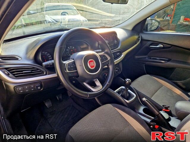 Фіат Тіпо, об'ємом двигуна 1.4 л та пробігом 118 тис. км за 7499 $, фото 7 на Automoto.ua