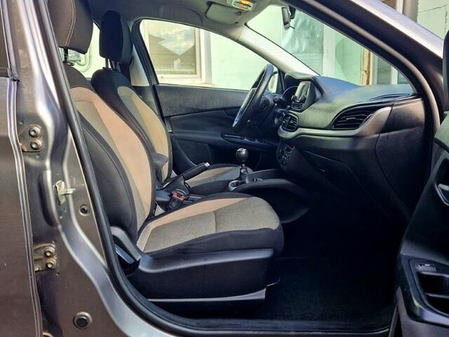 Фіат Тіпо, об'ємом двигуна 1.4 л та пробігом 118 тис. км за 7499 $, фото 11 на Automoto.ua