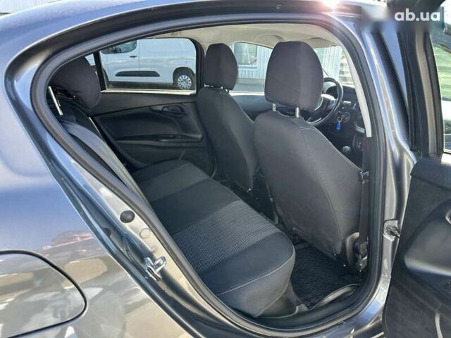 Фиат Типо, объемом двигателя 1.4 л и пробегом 78 тыс. км за 9490 $, фото 24 на Automoto.ua