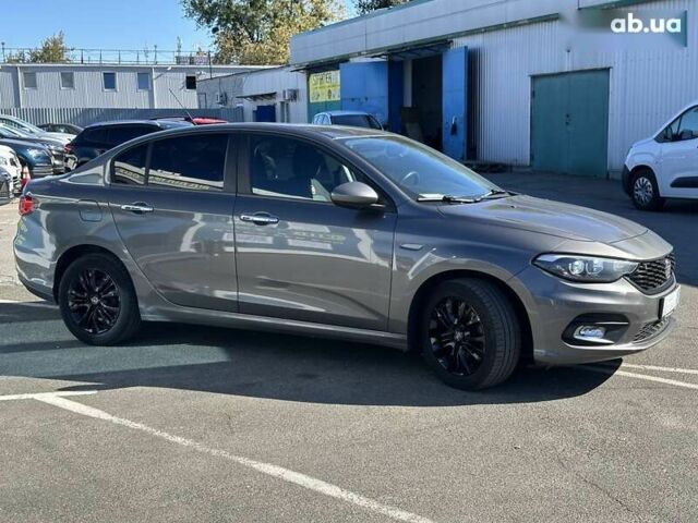 Фиат Типо, объемом двигателя 1.4 л и пробегом 78 тыс. км за 9490 $, фото 4 на Automoto.ua