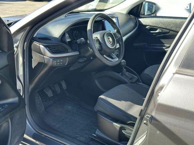 Фиат Типо, объемом двигателя 1.4 л и пробегом 78 тыс. км за 9490 $, фото 12 на Automoto.ua