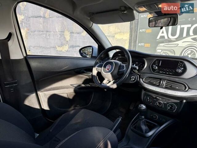 Фиат Типо, объемом двигателя 1.37 л и пробегом 140 тыс. км за 8700 $, фото 10 на Automoto.ua