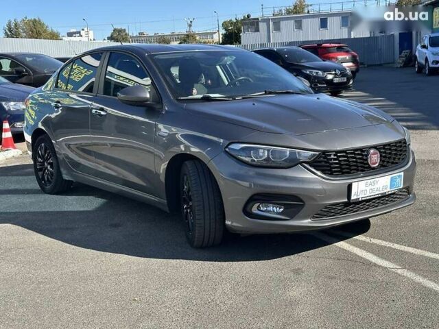 Фиат Типо, объемом двигателя 1.4 л и пробегом 78 тыс. км за 9490 $, фото 3 на Automoto.ua