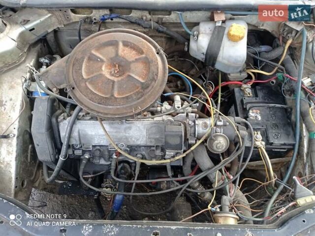 Серый Фиат Типо, объемом двигателя 1.6 л и пробегом 300 тыс. км за 1000 $, фото 9 на Automoto.ua