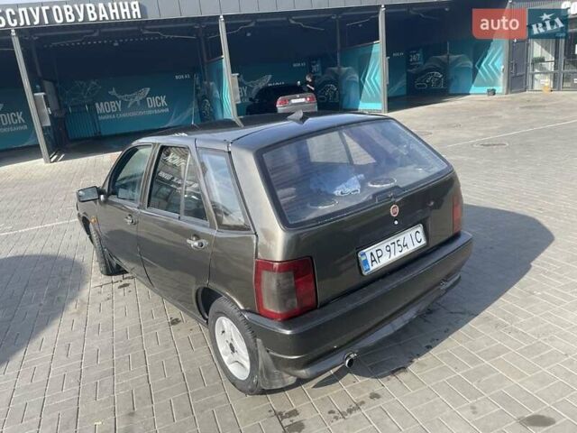 Серый Фиат Типо, объемом двигателя 1.6 л и пробегом 100 тыс. км за 729 $, фото 1 на Automoto.ua