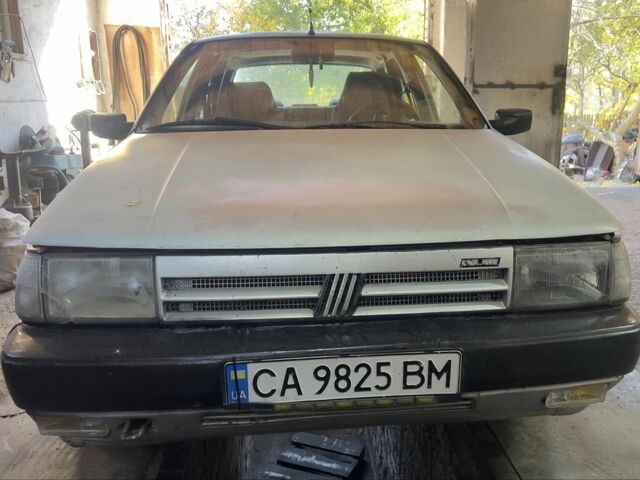 Сірий Фіат Тіпо, об'ємом двигуна 1.1 л та пробігом 128 тис. км за 650 $, фото 1 на Automoto.ua