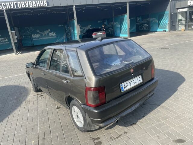 Фиат Типо 1989 в Запорожье на Automoto.ua Серый Фиат Типо, объемом двигателя 1.6 л и пробегом 100 тыс. км за 729 $, фото 2 на Automoto.ua